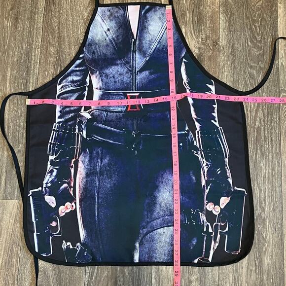 Black Widow Apron OSFM - Picture 6 of 7